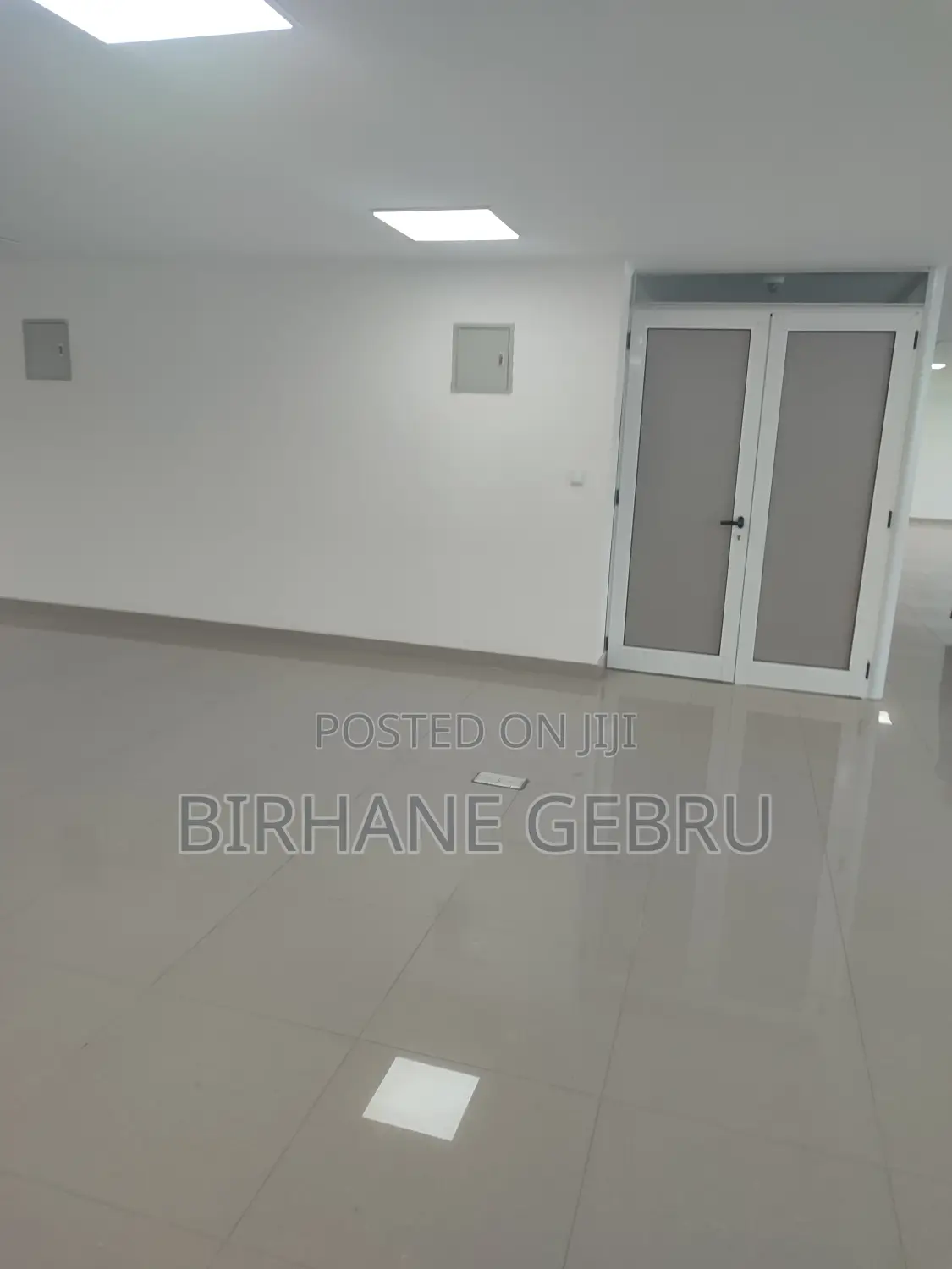 Luxury Apartiment for Office Rent