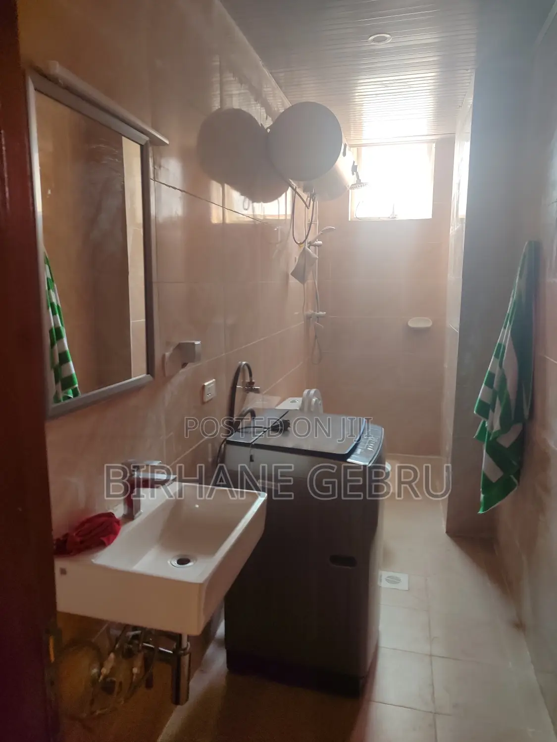 Luxury Penta House Fernised Guest House Rent