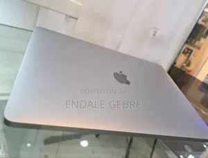 New Laptop Apple MacBook Pro 2019 8GB Intel Core I5 SSD 128GB