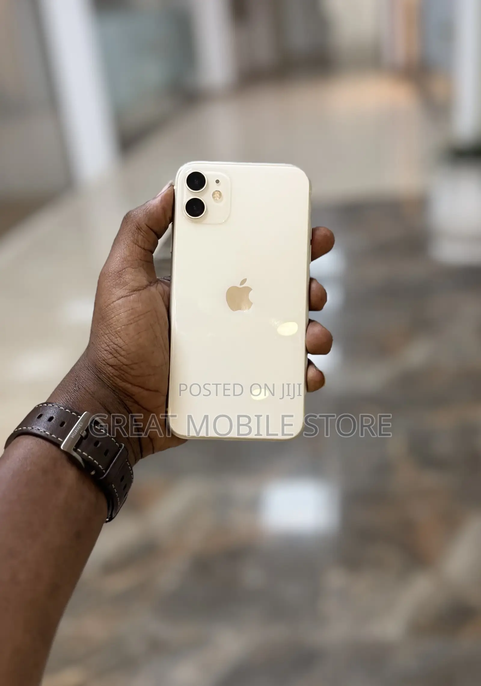 Apple iPhone 11 128 GB Silver