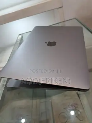 Photo - New Laptop Apple MacBook Air 2019 8GB Intel Core I5 SSD 128GB