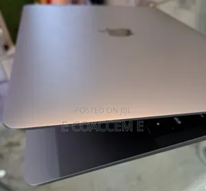 New Laptop Apple MacBook 8GB Intel Core I5 SSD 128GB