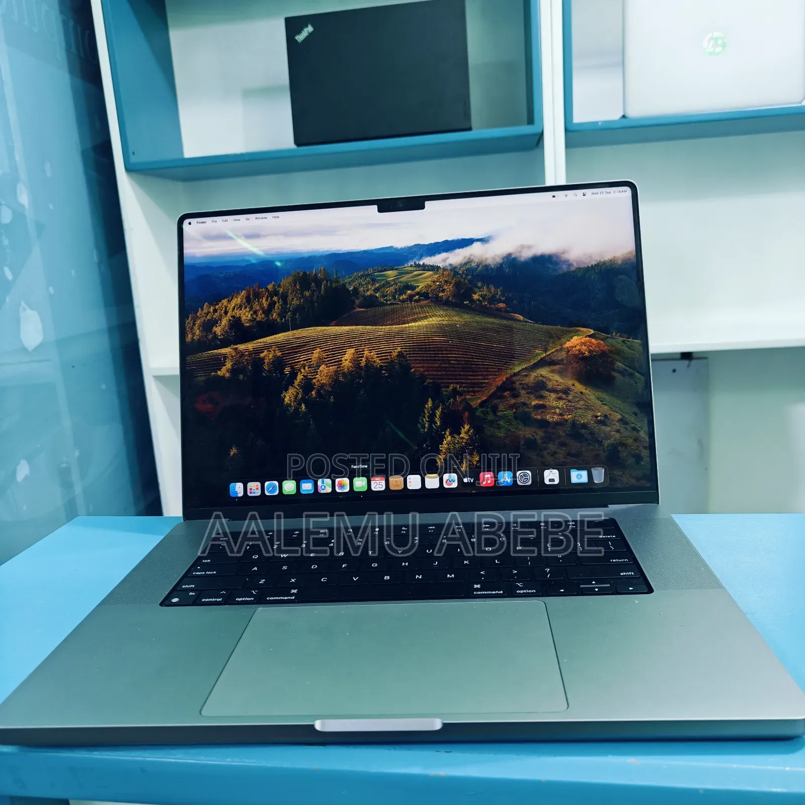 New Laptop Apple MacBook Pro 2021 M1 16GB Apple M1 Pro SSD 1T