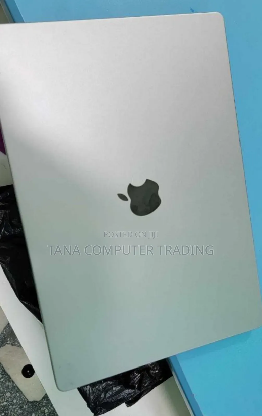 New Laptop Apple MacBook Pro 2021 M1 16GB Apple M1 Pro SSD 1T