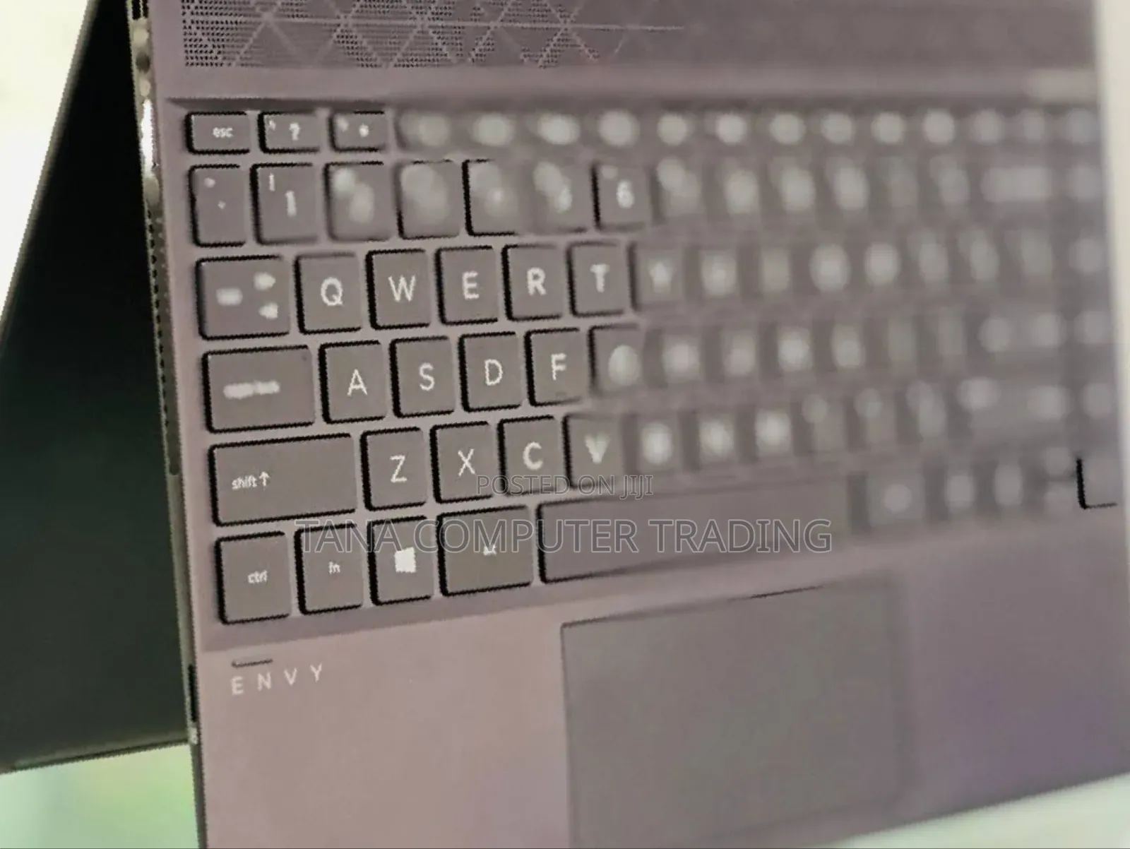 New Laptop HP Envy X360 8GB AMD Ryzen 5 SSD 512GB