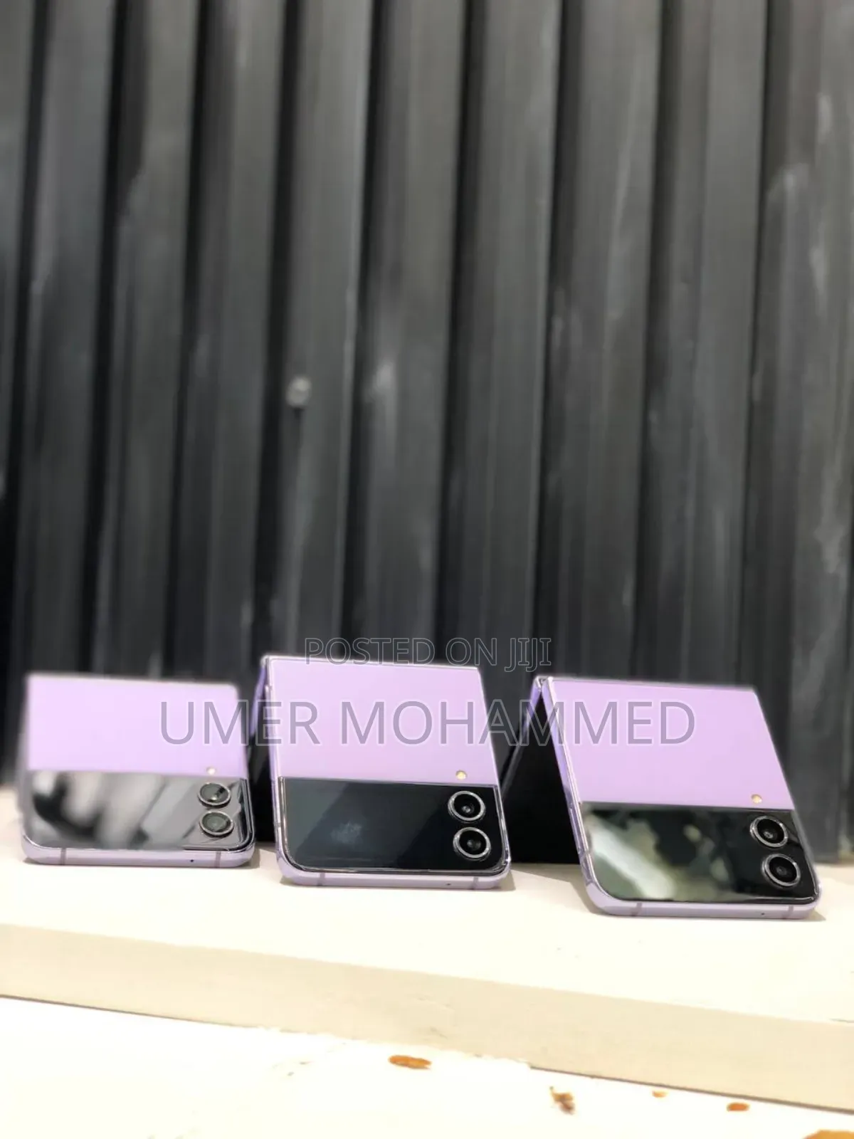 New Samsung Galaxy Z Flip4 256 GB Purple