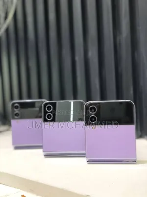 New Samsung Galaxy Z Flip4 256 GB Purple