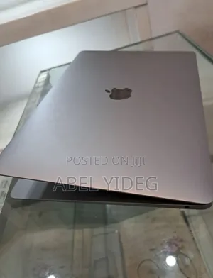 New Laptop Apple MacBook Air 2019 8GB Intel Core I5 SSD 128GB