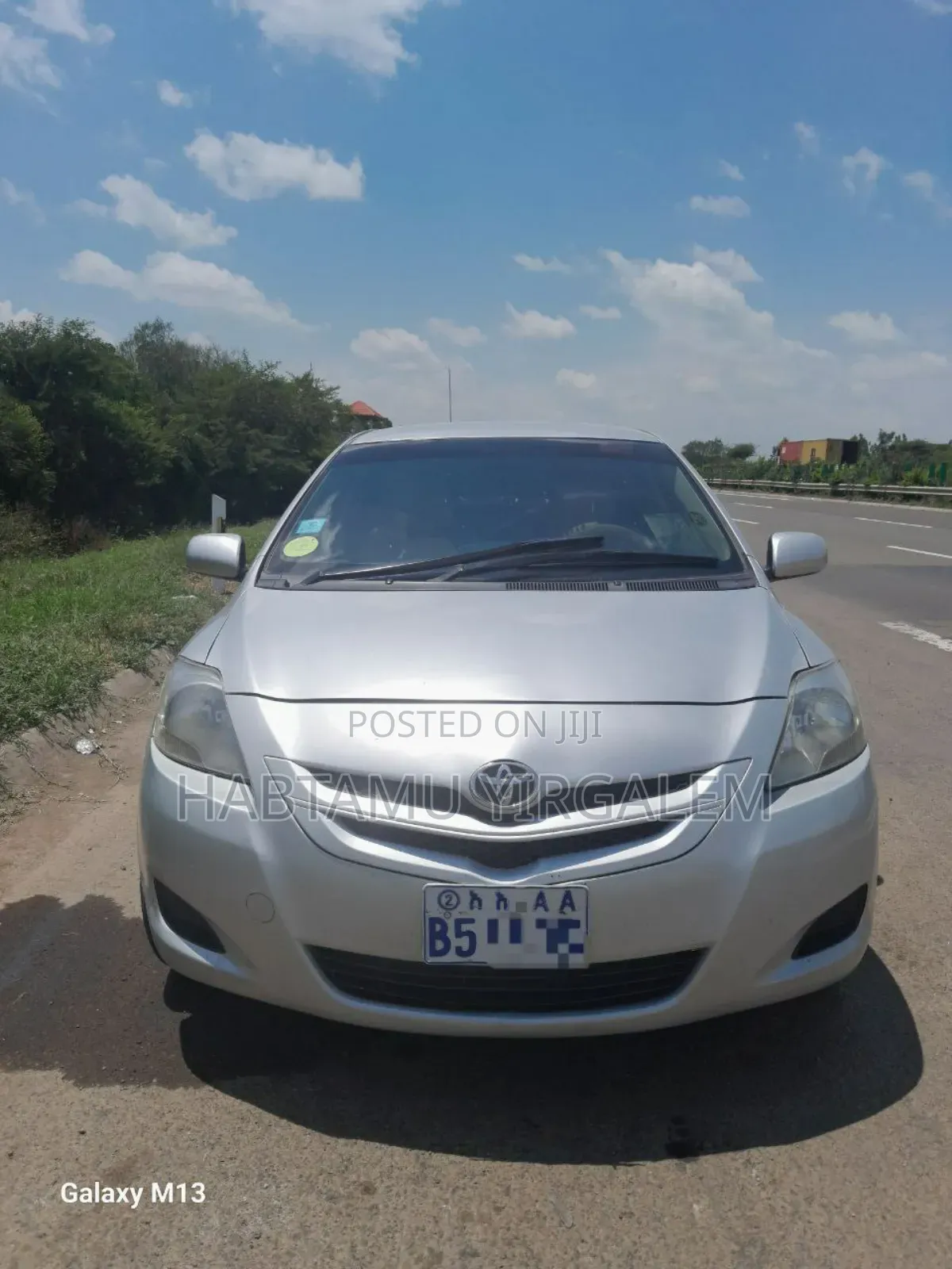 Toyota Yaris 2010 Silver