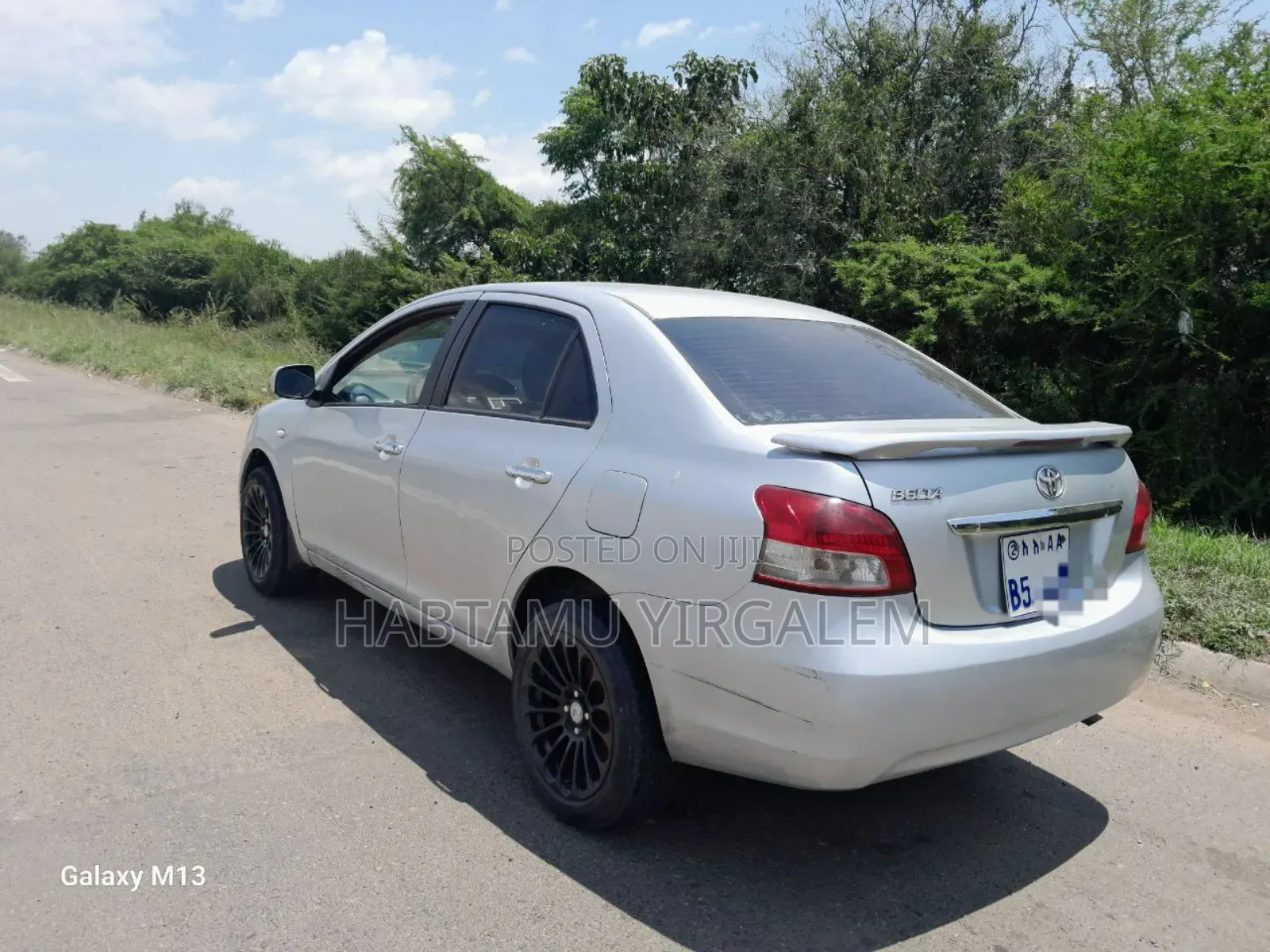 Toyota Yaris 2010 Silver