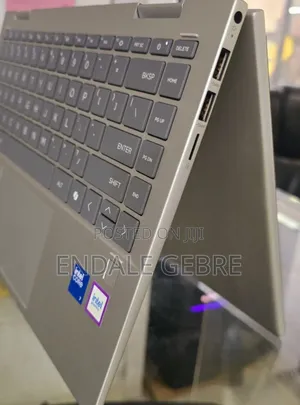 New Laptop HP Envy X360 8GB Intel Core Ultra 5 SSD 512GB