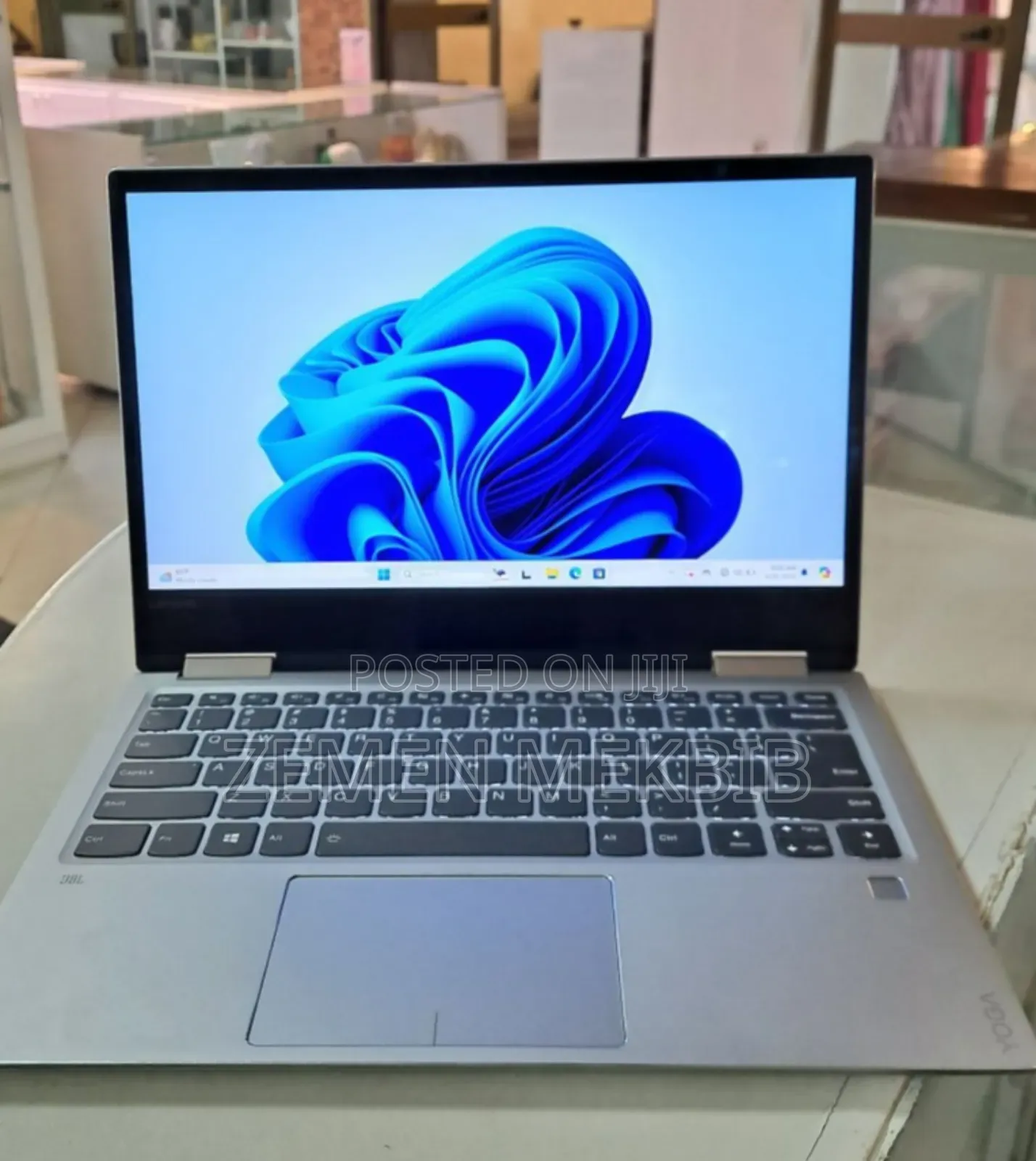 New Laptop Lenovo ThinkPad Yoga 8GB Intel Core I5 SSD 512GB