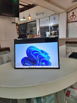 New Laptop Yoga 8GB Intel Core I5 SSD 512GB