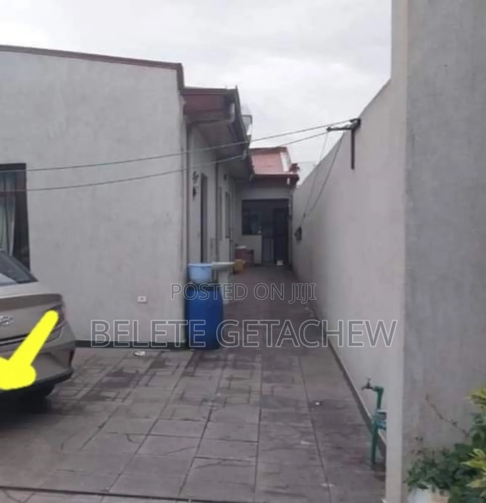 3bdrm House in Goro, L-Shape House, Bole for sale