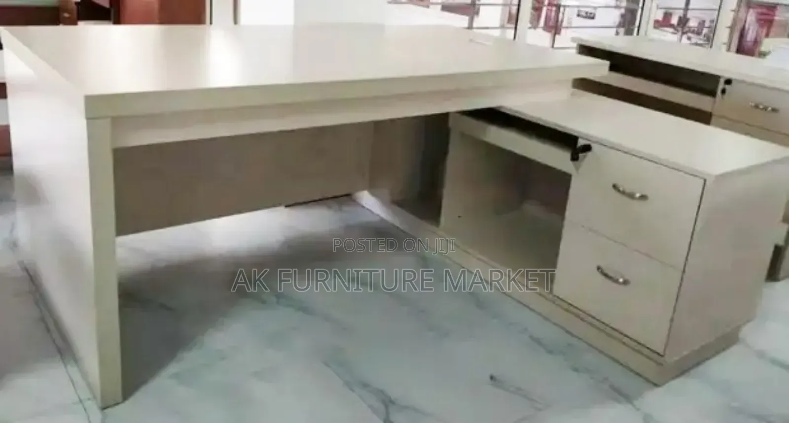 Office Managerial Table Size 160 Cm