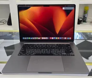 New Laptop Apple MacBook Air 2022 M2 8GB Intel Core I7 SSD 256GB