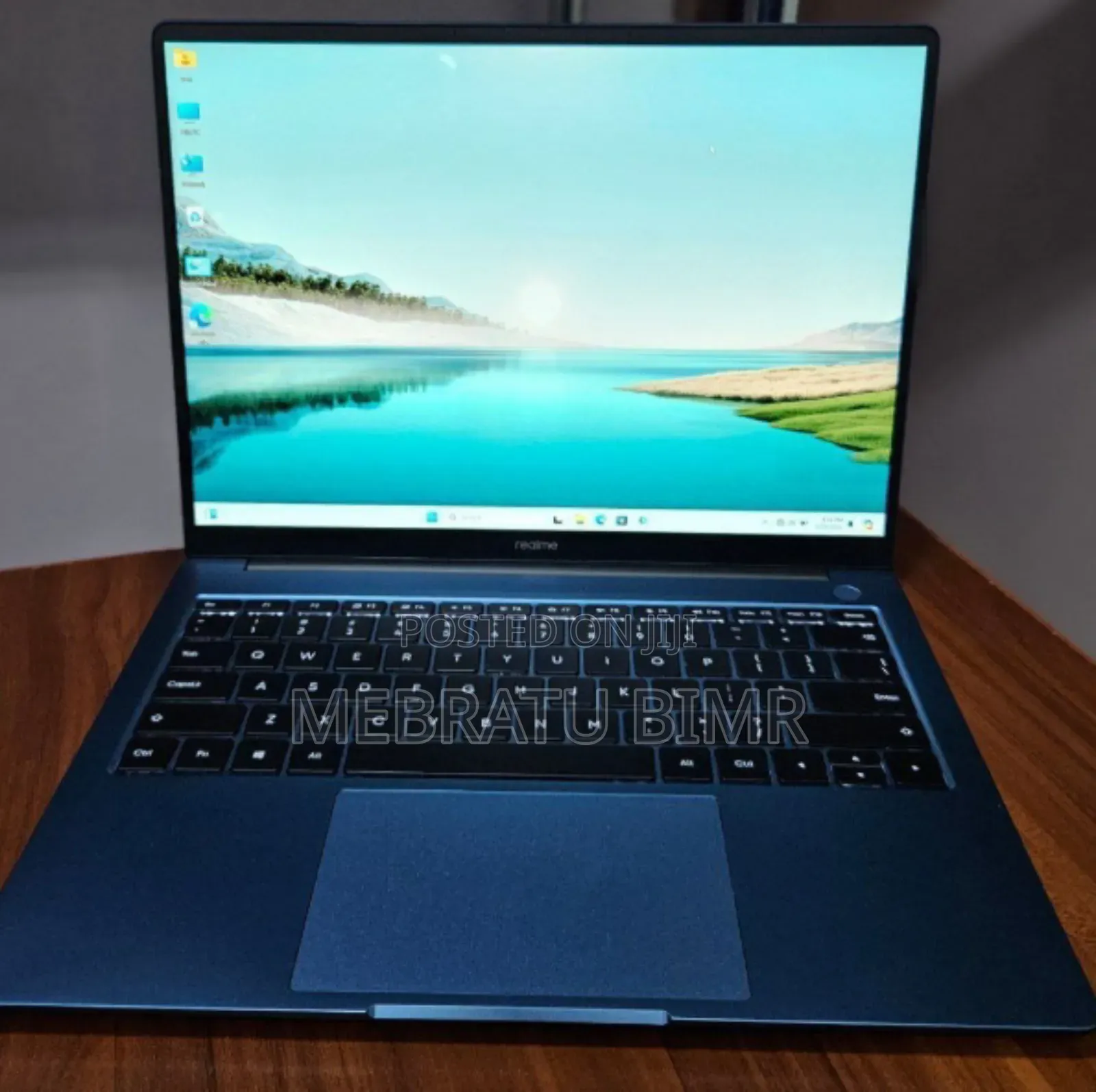 New Laptop 8GB Intel Core i5 SSD 512GB