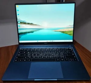 Photo - New Laptop Apple MacBook 8GB Intel Core I5 SSD 512GB