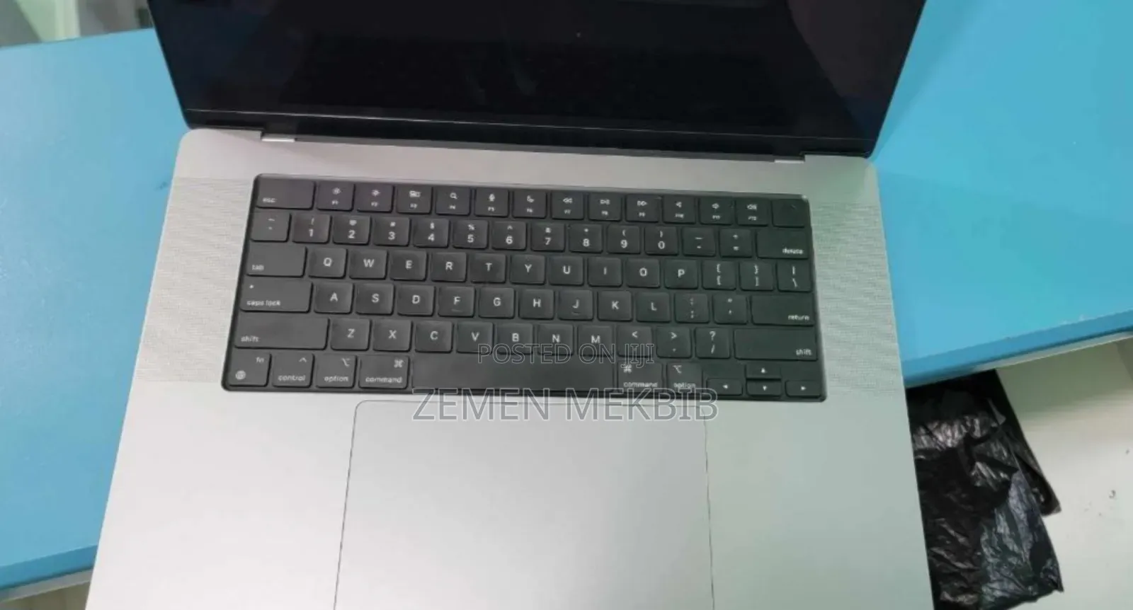 New Laptop Apple MacBook Pro 2021 M1 16GB SSD 1T