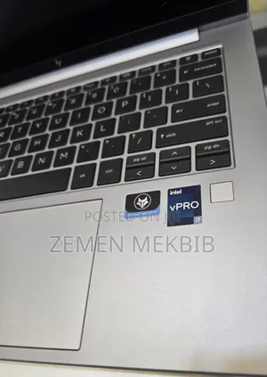 New Laptop HP 16GB Intel Core I7 SSD 512GB