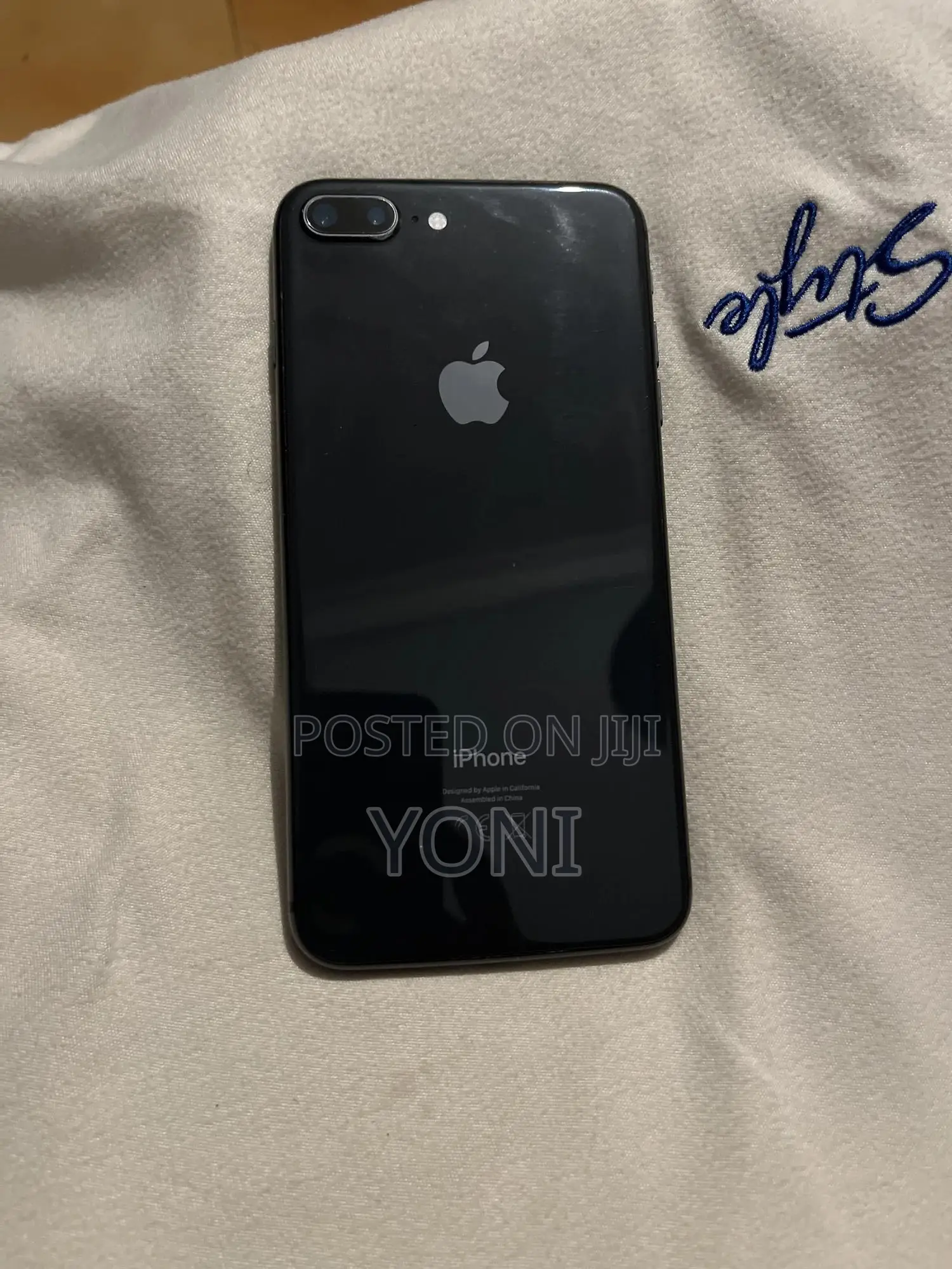 Apple iPhone 8 Plus 64 GB Black