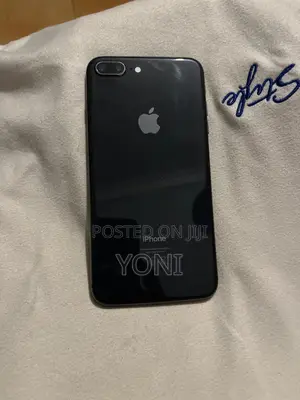 Photo - Apple iPhone 8 Plus 64 GB Black
