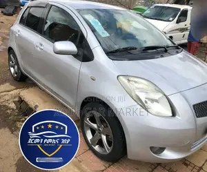 Toyota Yaris 2005 Silver