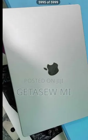 New Laptop Apple MacBook Pro M1 16GB Apple M1 Pro SSD 1T