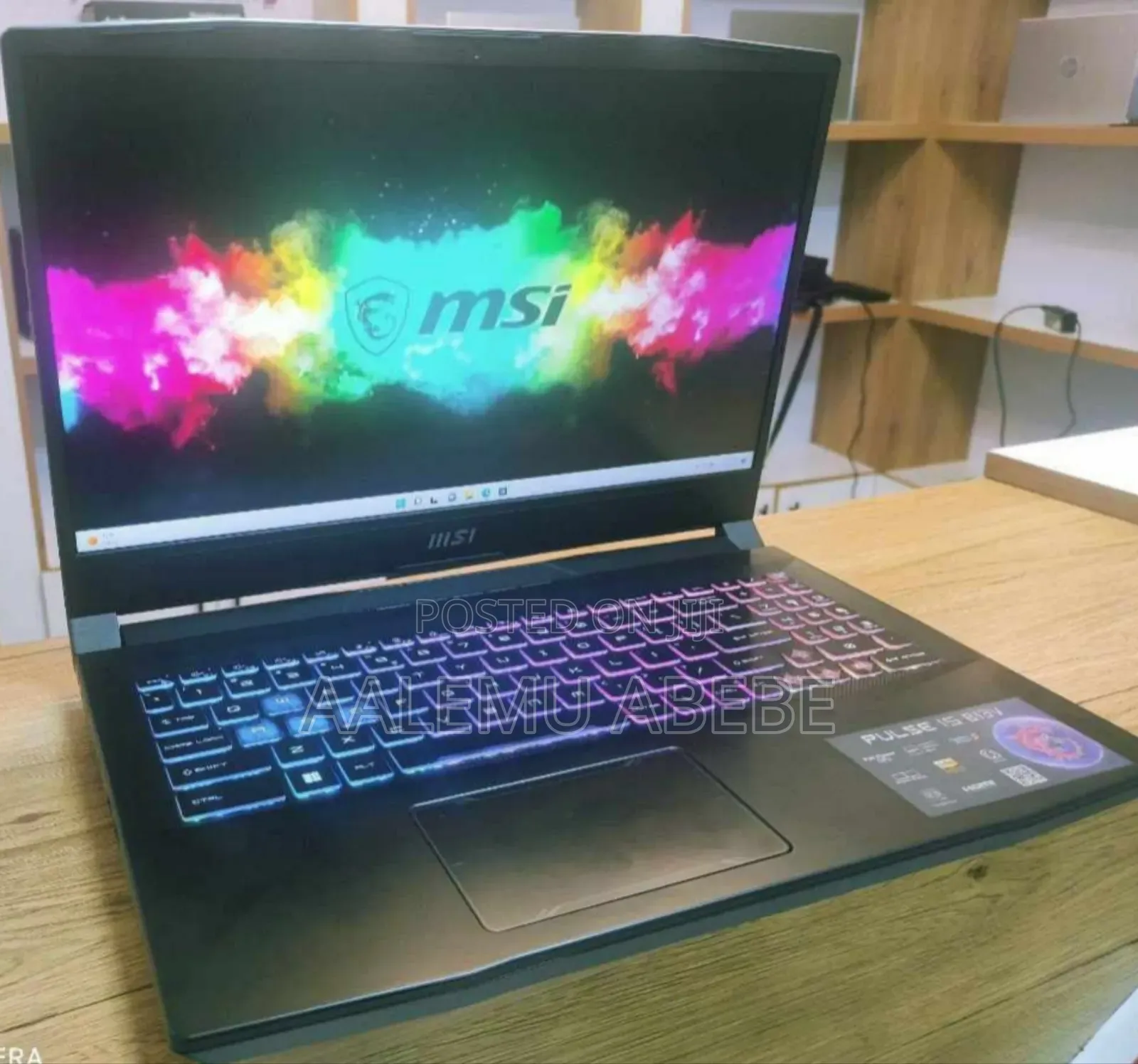 New Laptop MSI Pulse GL66 16GB Intel Core I9 SSD 1T