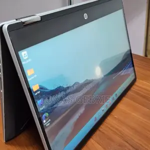 New Laptop HP Pavilion 10 8GB Intel Core I5 SSD 256GB