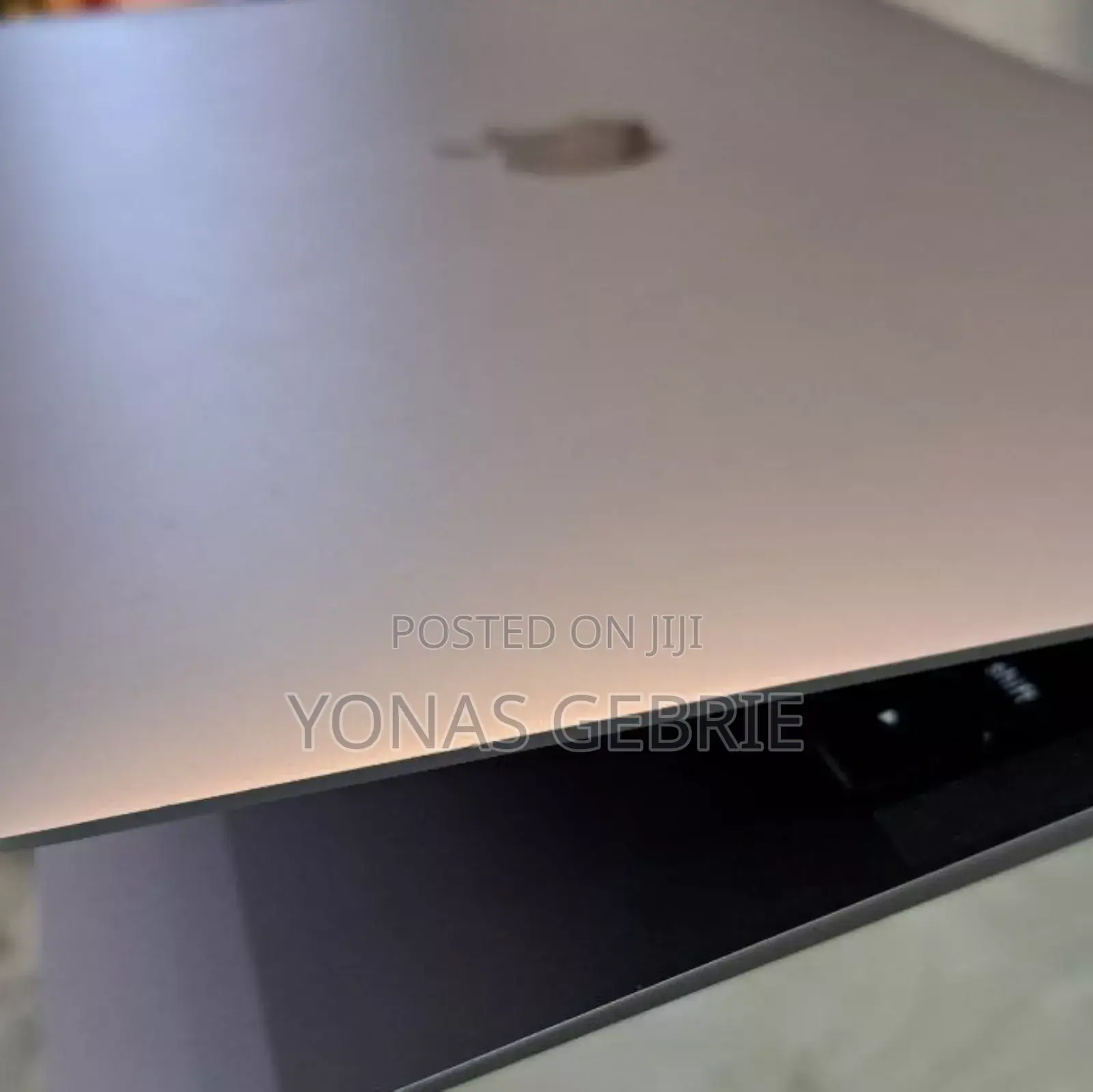 New Laptop Apple MacBook Air 8GB Intel Core I5 SSD 256GB