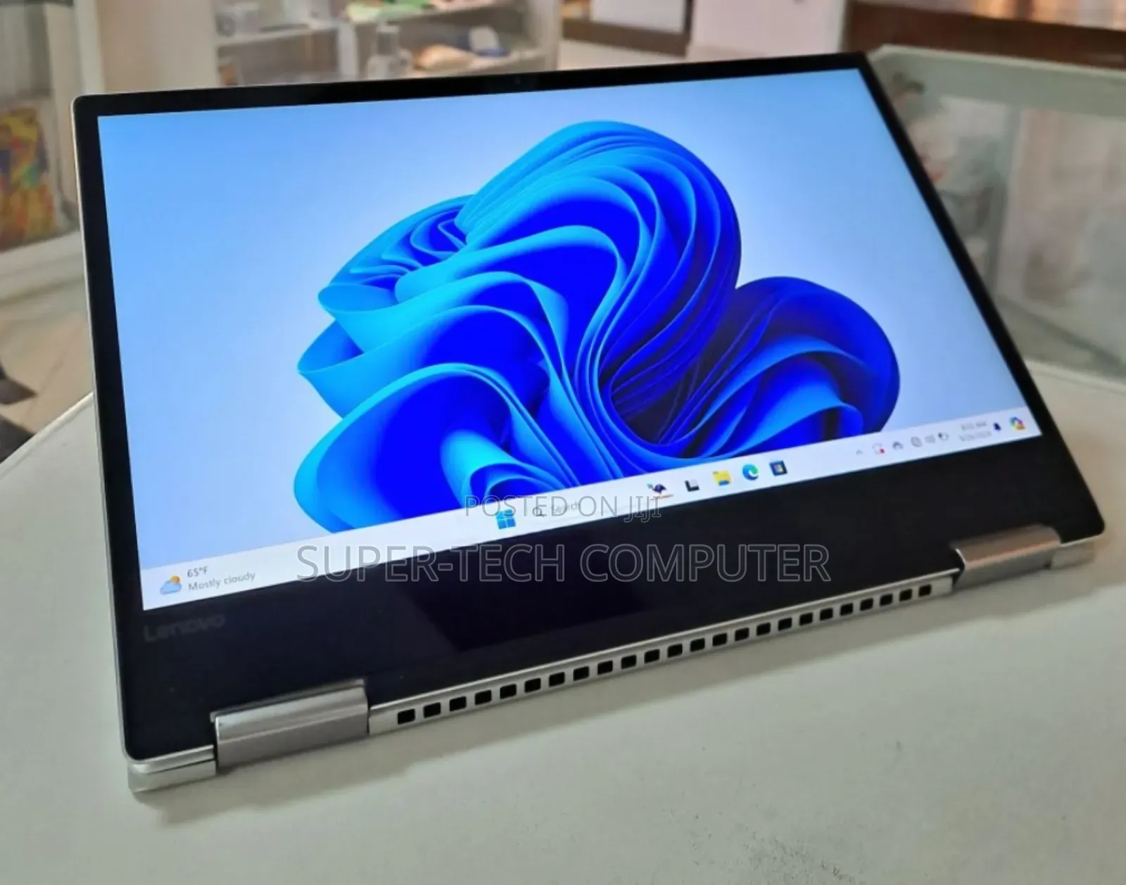 New Laptop Lenovo Yoga 730 8GB Intel Core I5 SSD 512GB