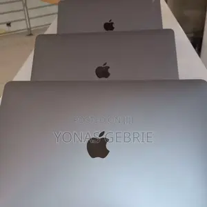 New Laptop Apple MacBook Pro 8GB Intel Core I5 SSD 256GB