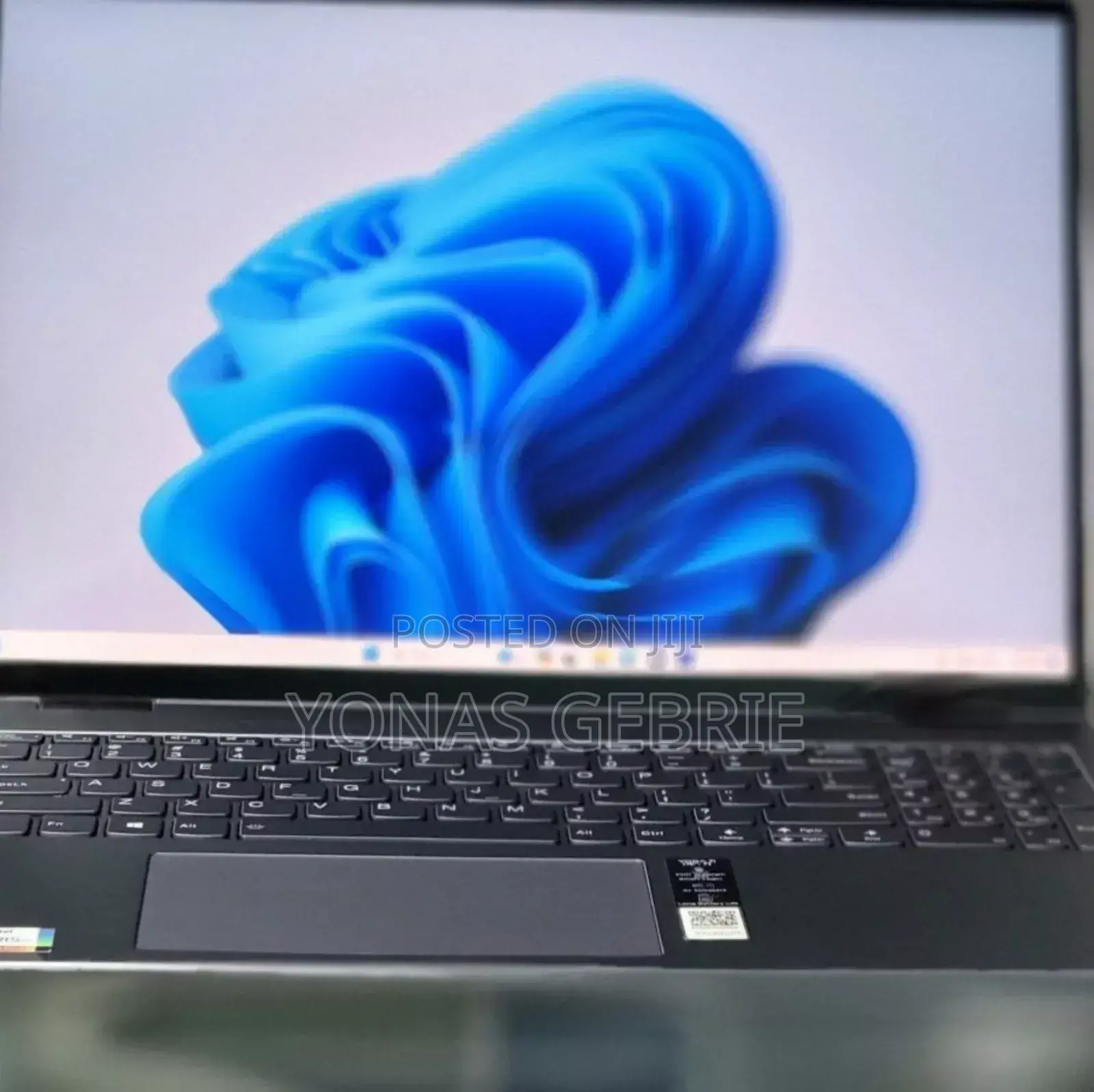 New Laptop Lenovo Yoga 9i 32GB Intel Core I7 SSD 1T