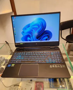 Photo - New Laptop Acer Predator Helios 300 16GB Intel Core I7 SSD 512GB