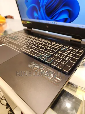 New Laptop Acer Predator Helios 300 16GB Intel Core I7 SSD 512GB