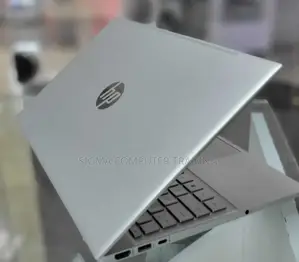 New Laptop HP Pavilion 15 8GB Intel Core I5 SSD 512GB