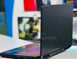 Photo - New Laptop MSI 16GB Intel Core I7 SSD 512GB