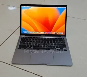Photo - New Laptop Apple MacBook Air 2020 M1 8GB Intel Core I7 SSD 256GB