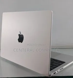 New Laptop Apple MacBook Pro 2020 16GB Intel Core I7 SSD 512GB