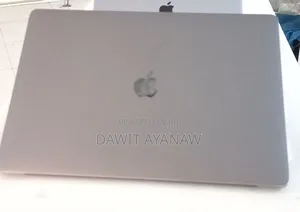 New Laptop Apple MacBook Pro 2016 16GB Intel Core I7 SSD 512GB