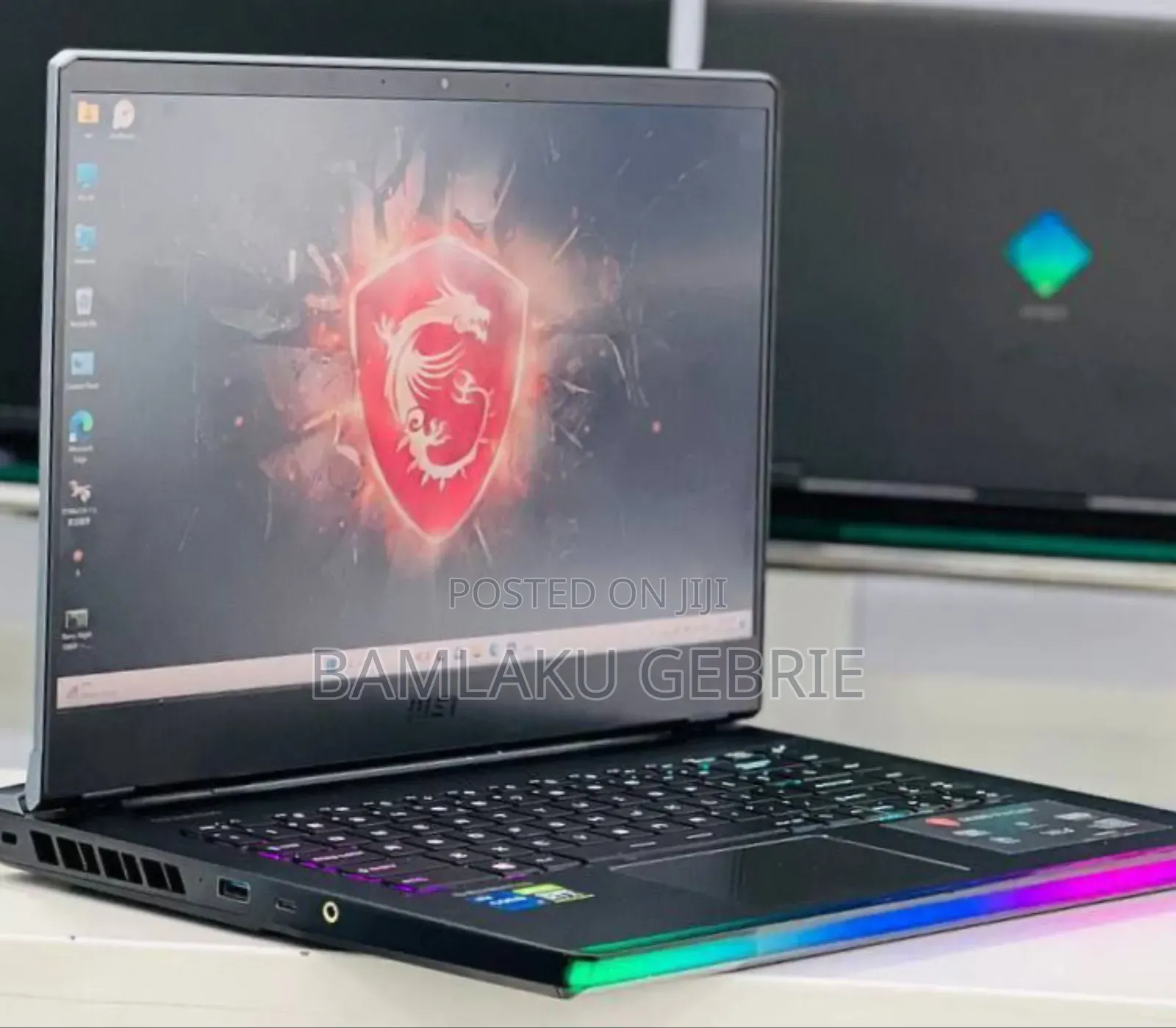 New Laptop MSI Raider GE76 12UGS 16GB Intel Core I7 SSD 1T