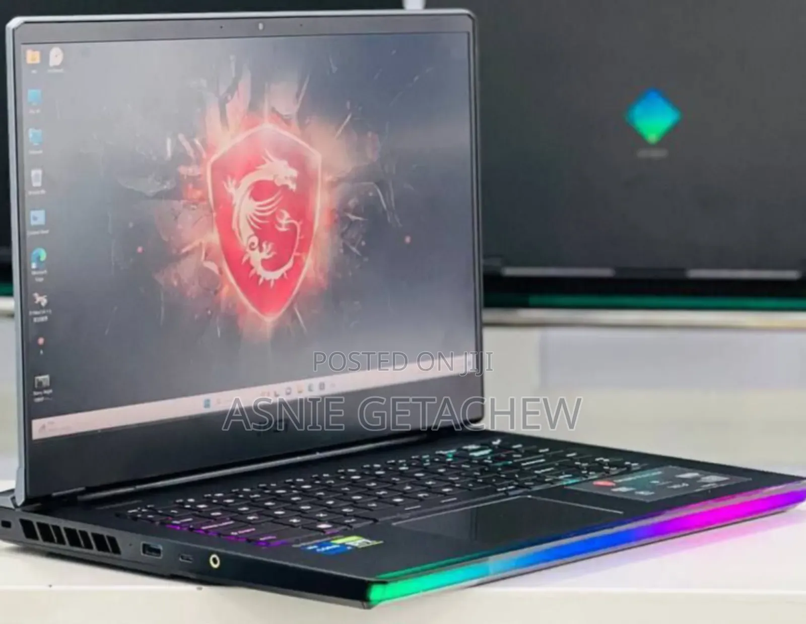 New Laptop MSI GE75 Raider 11UH 16GB Intel Core I7 SSD 1T