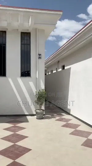 3bdrm House in Bole for sale