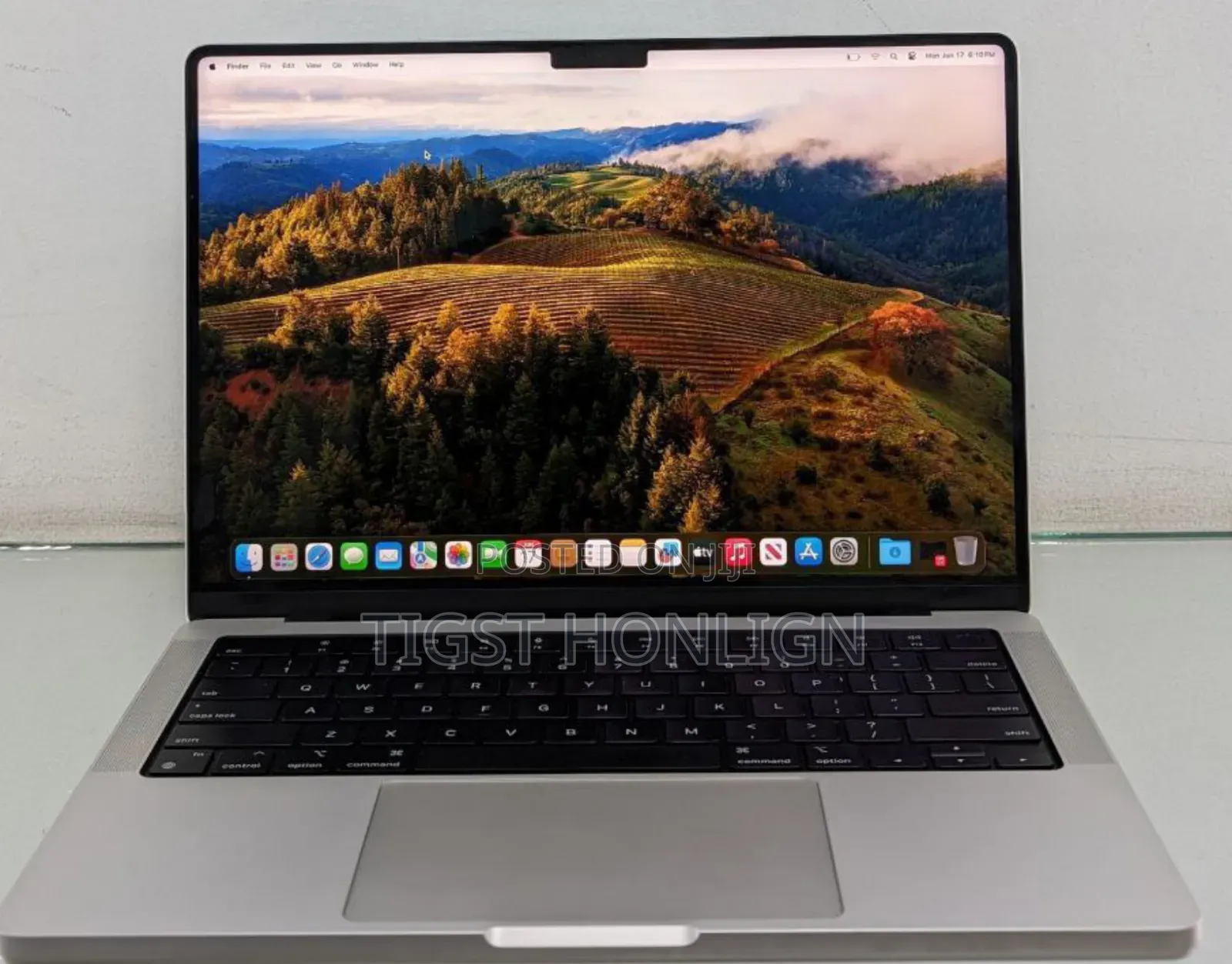 New Laptop Apple MacBook Pro 16GB Apple M1 SSD 512GB