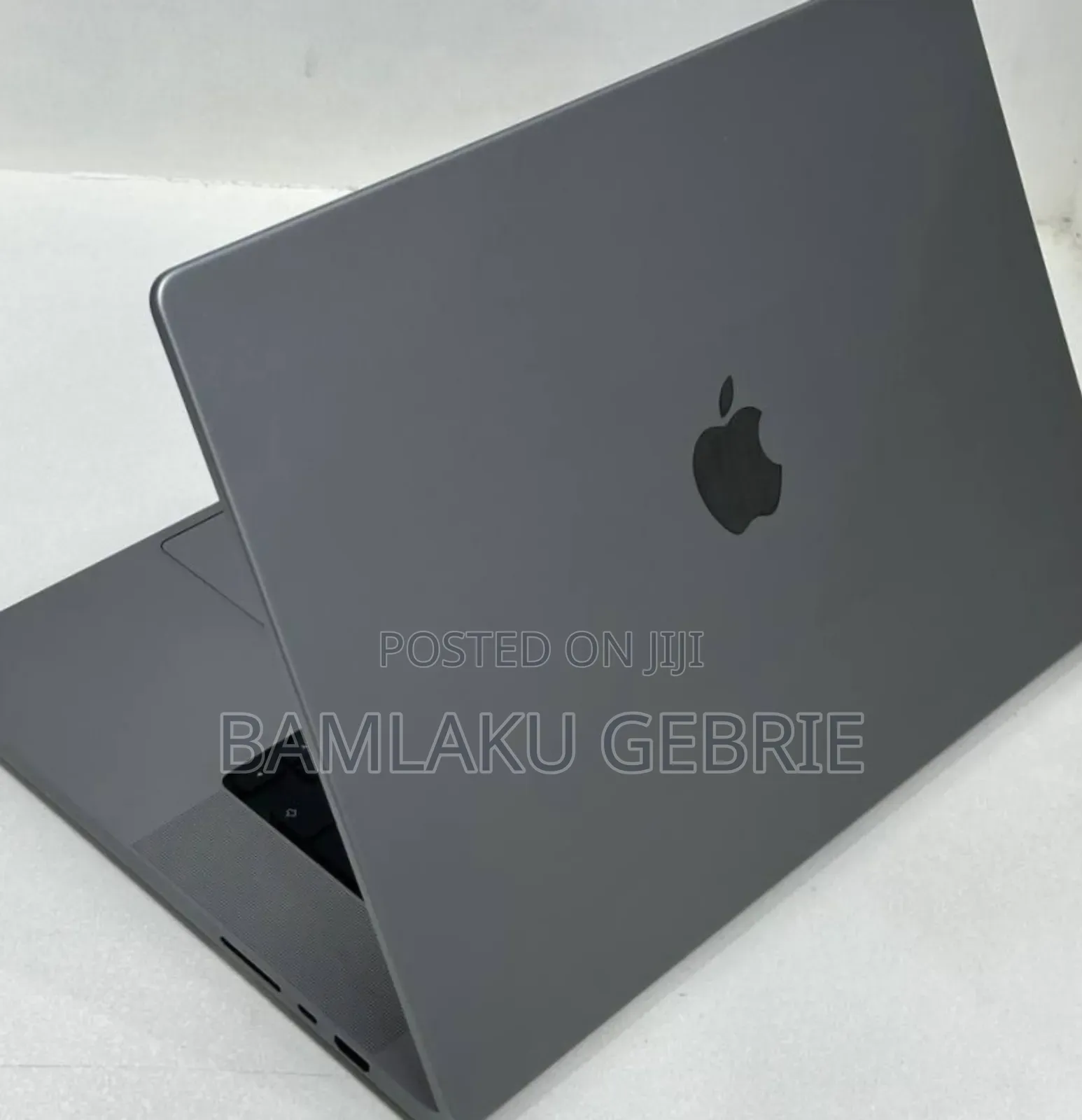 New Laptop Apple MacBook Pro 2023 M2 32GB Apple M2 SSD 512GB