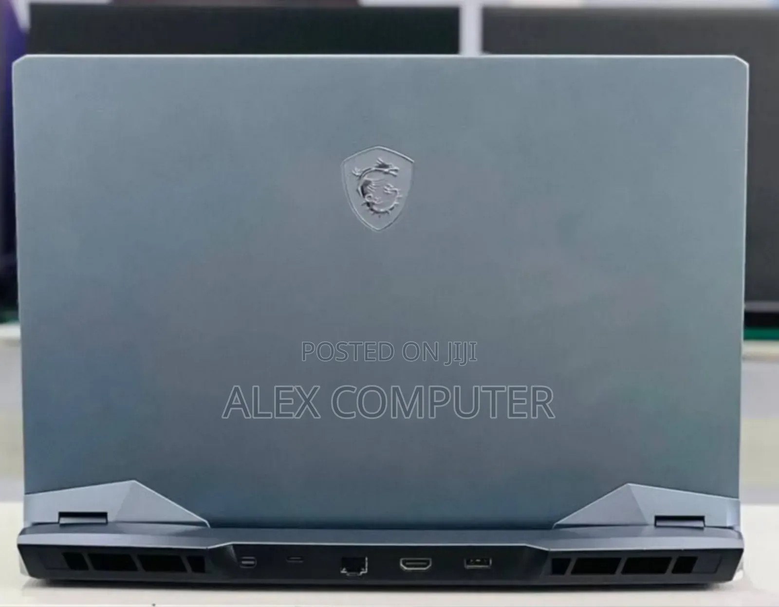 New Laptop MSI Raider GE76 12UGS 16GB Intel Core I7 SSD 1T