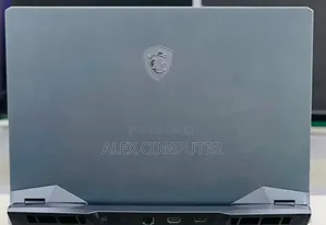 New Laptop MSI Raider GE76 12UGS 16GB Intel Core I7 SSD 1T