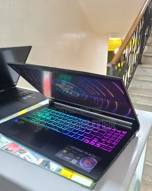 New Laptop MSI Katana GF66 16GB Intel Core I7 SSD 1T