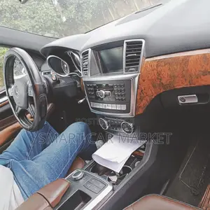 Mercedes-Benz AMG GT 2018 White